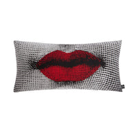 Kiss cushion - Black & Red