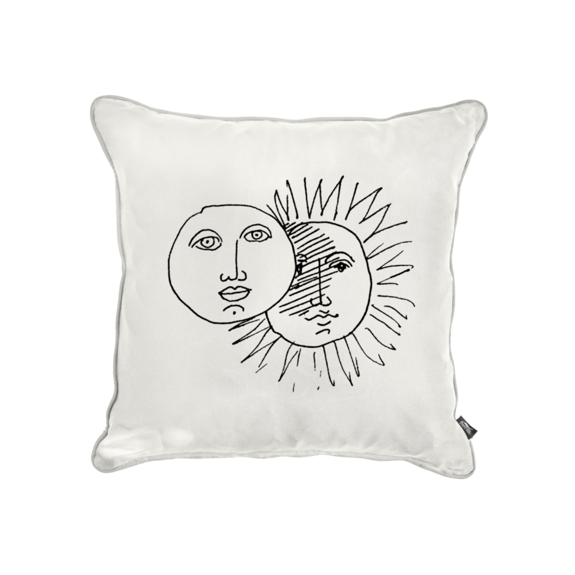 Solitudo cushion - Black & White