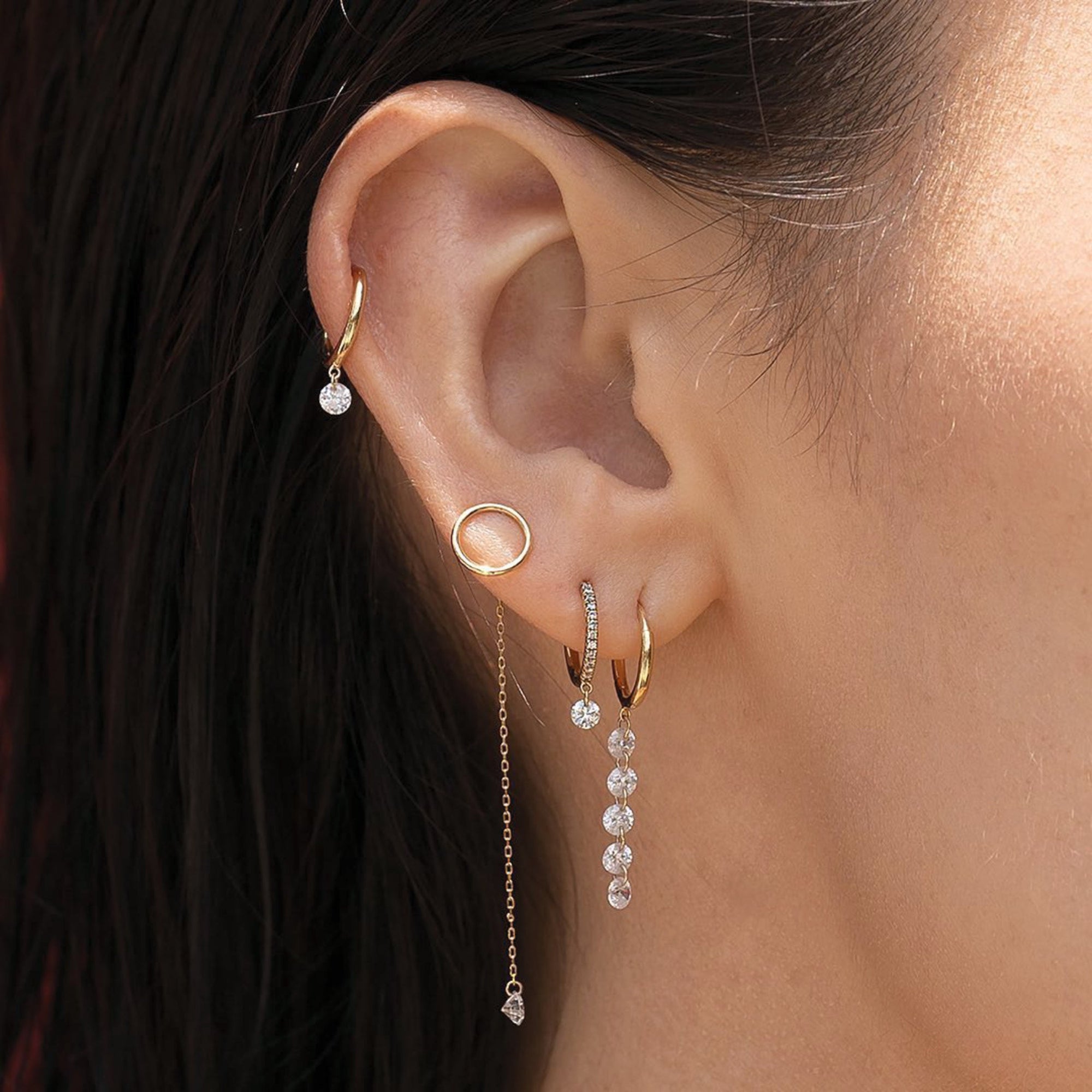 Mono boucle Floating chaînette sertie d'un diamant - Or Jaune