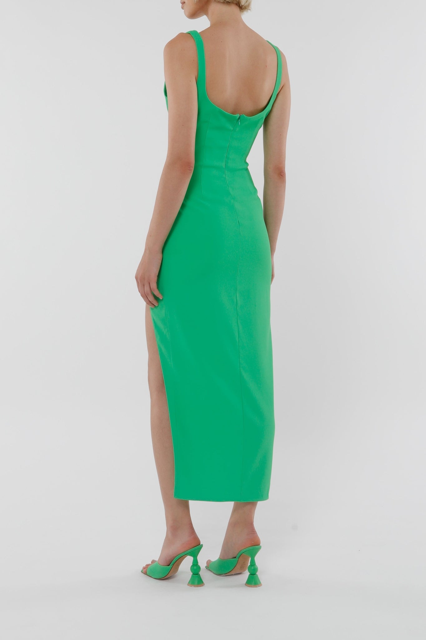 Robe asymétrique avec brassière ornée de strass - Shoking Green