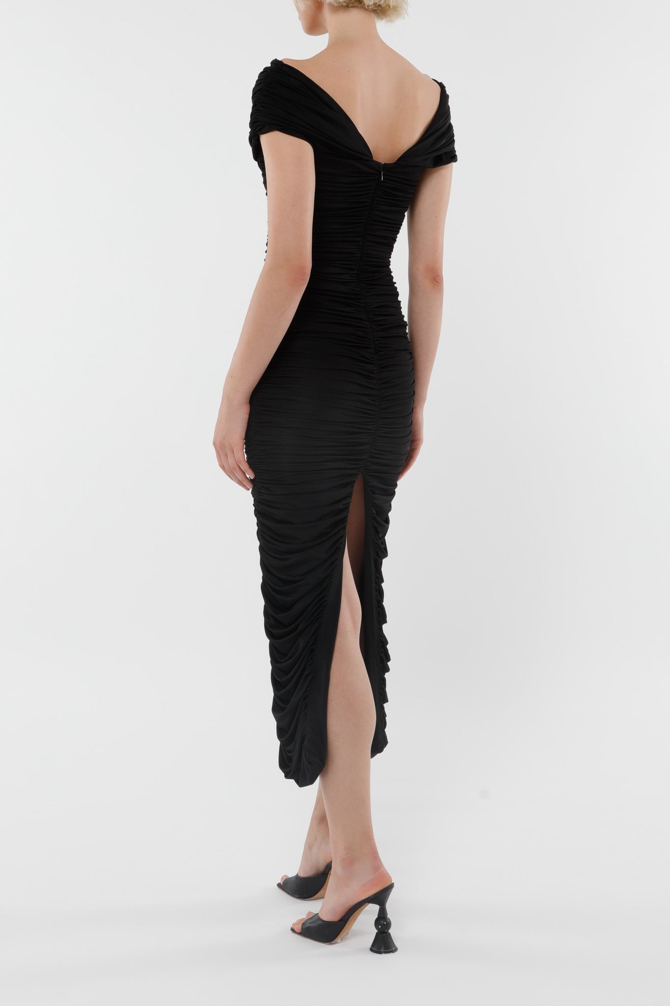 Robe avec fronces et décolleté bardot - Black