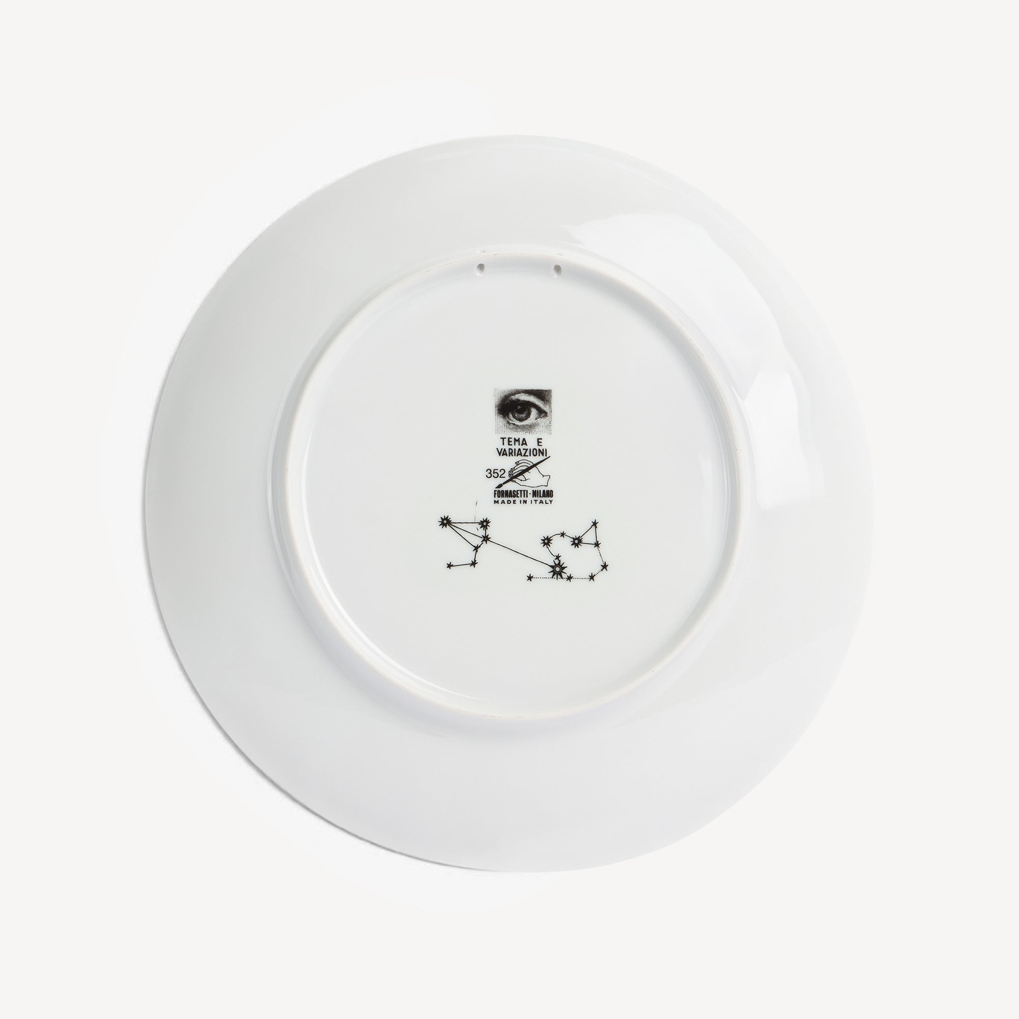 Tema e Variazioni n.352 porcelain plate - Black & White
