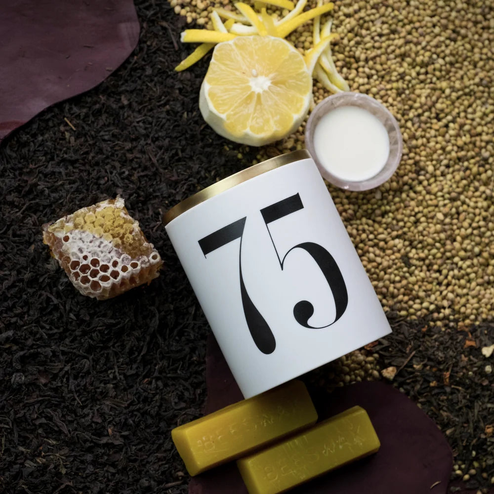 Bougie « Thé russe n°75 » 400 g - Blanc & Or