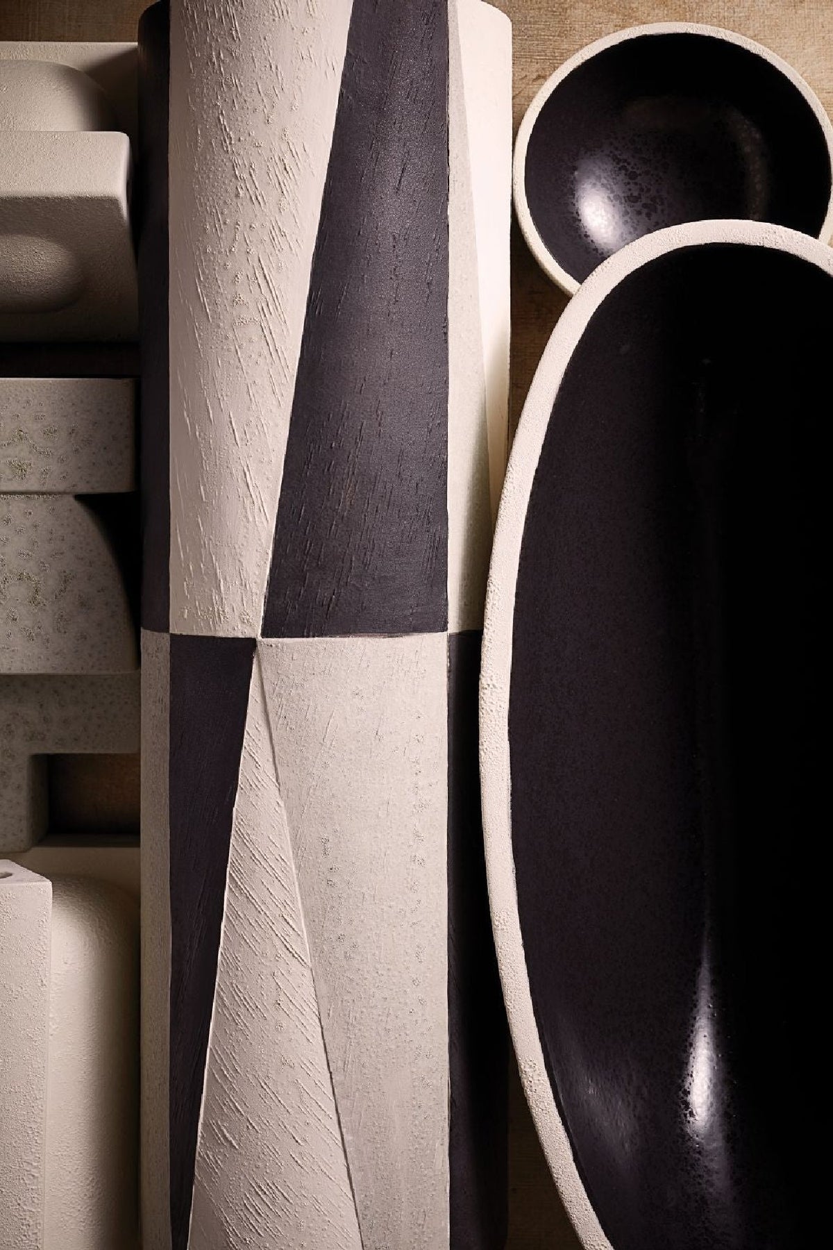Grand vase Cubisme en faïence - Blanc, Gris & Noir