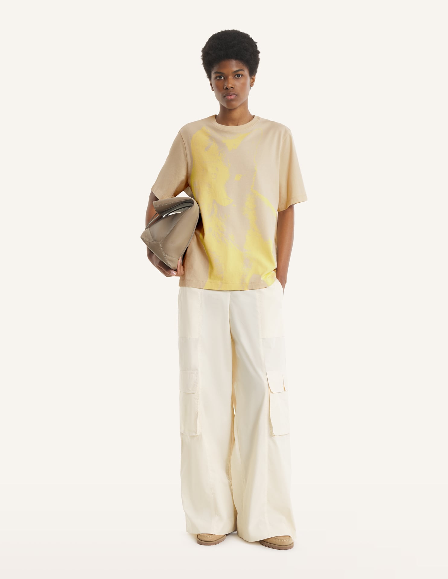 Fox Cub Comfort Tee-Shirt - Sandshell