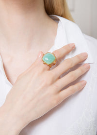 Bague Coussin dorée à l'or fin et Amazonite - Vert