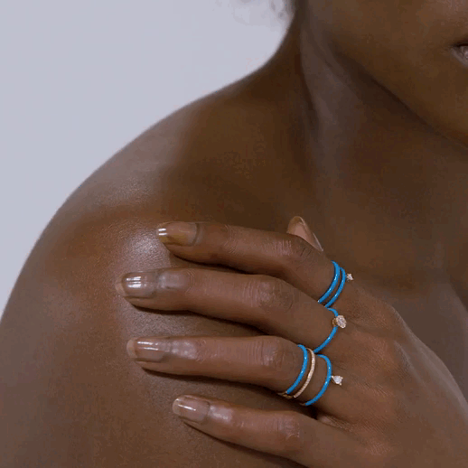 1qty RELIQUAT 450€/ QTY IN : 1-QTY OUT : 0- ST : 0% // Bague double anneau, émail bleu, diamant-Jaune