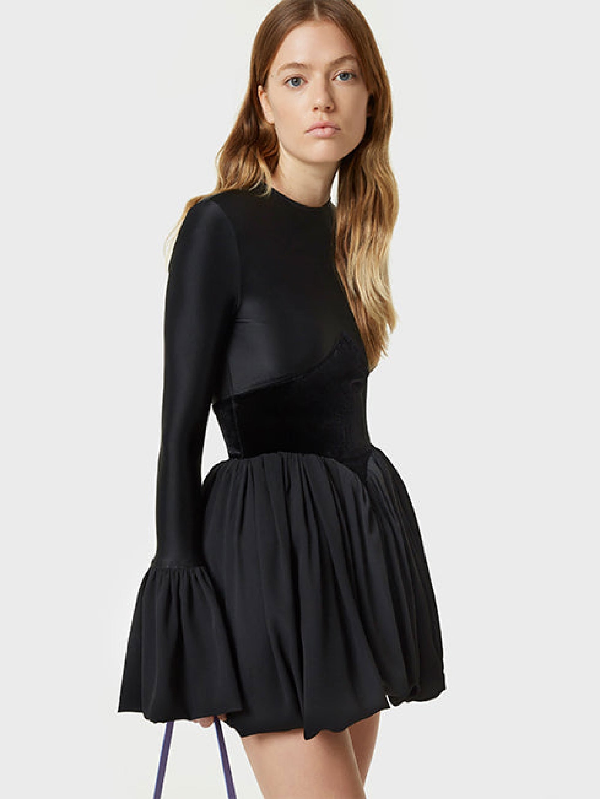 Black Robe - Black