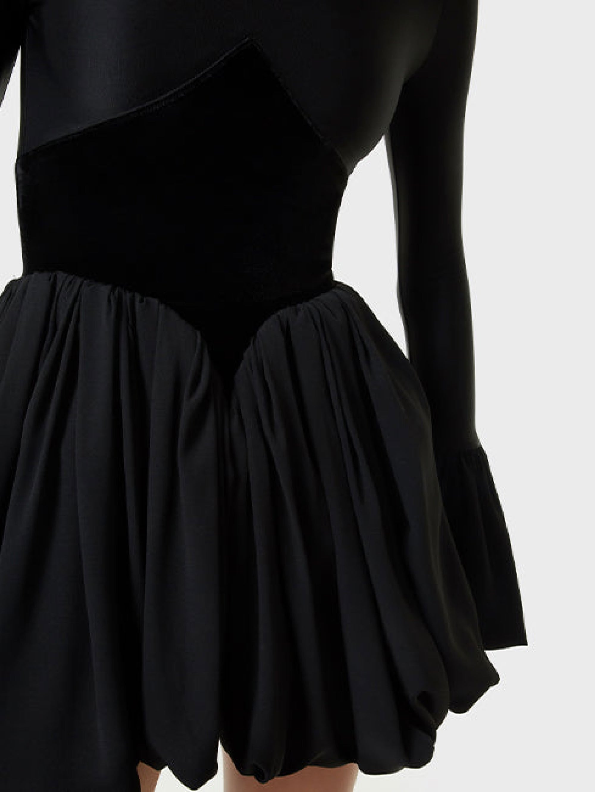Black Robe - Black