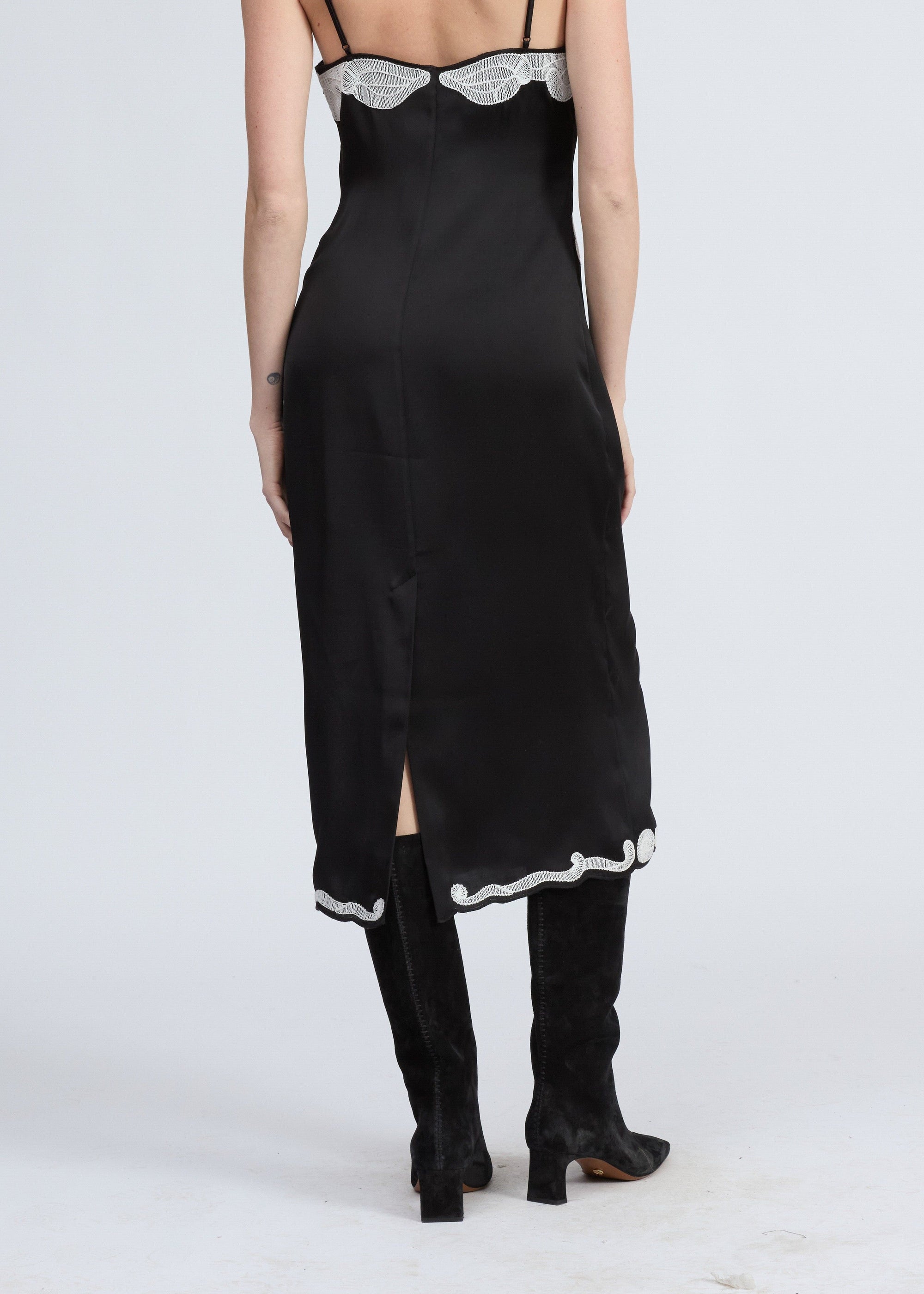 Robe nuisette Ann Emb - Noir
