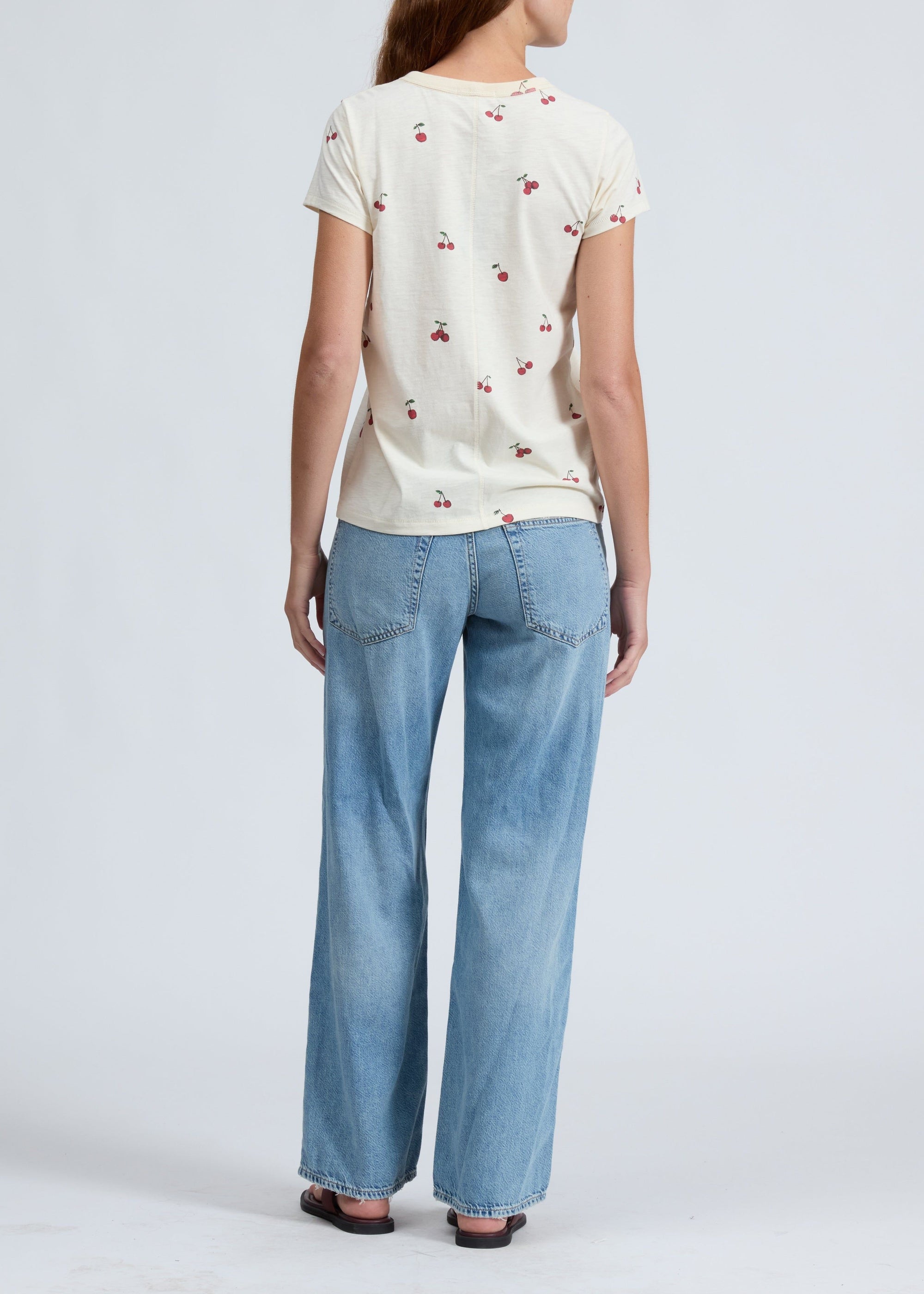 T-shirt à motif cerises sur toute la surface - Whtmt