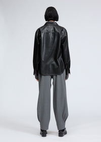 Veste chemise Camilla en simili cuir - Noir