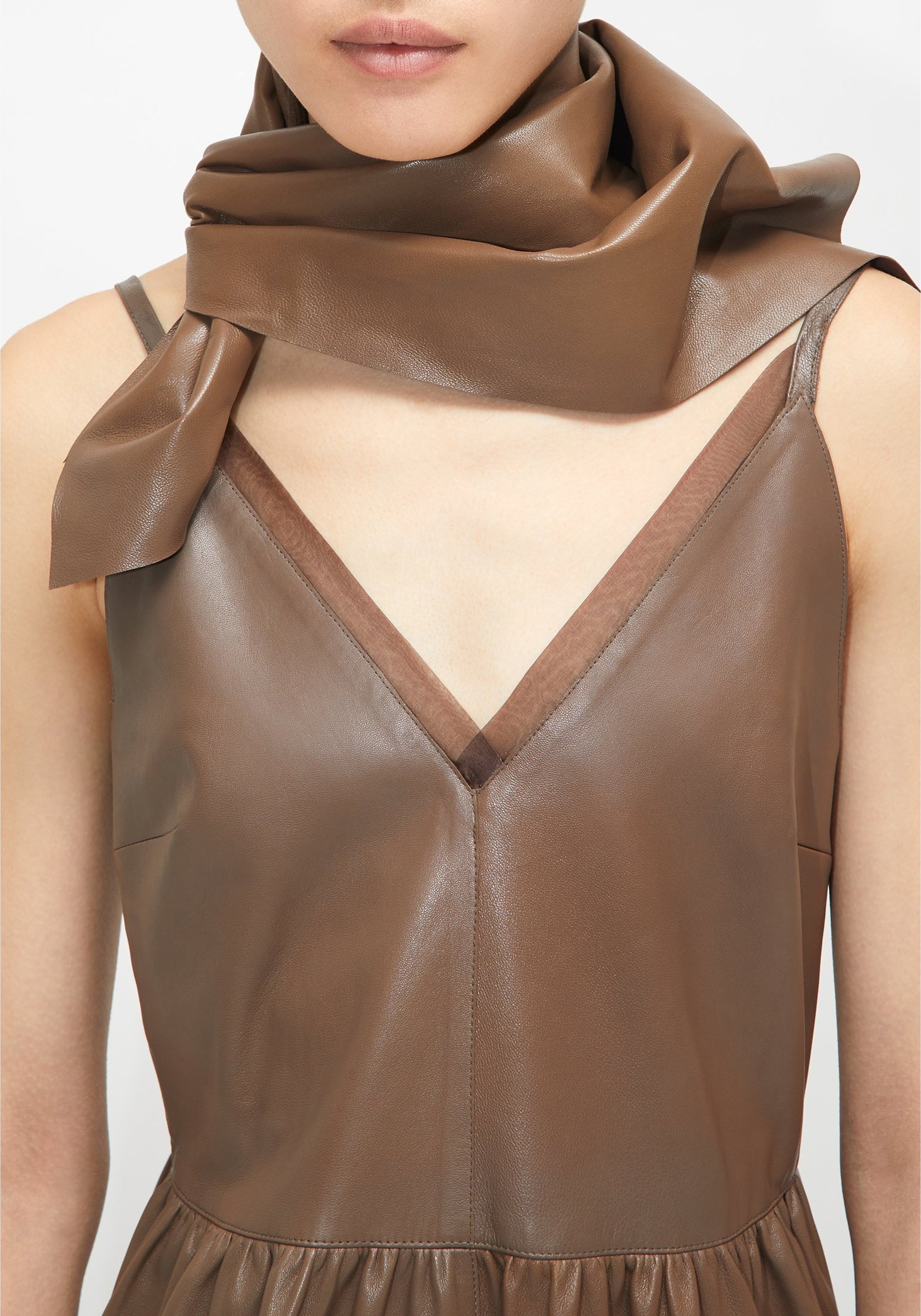 Robe midi Rankin en cuir - Taupe