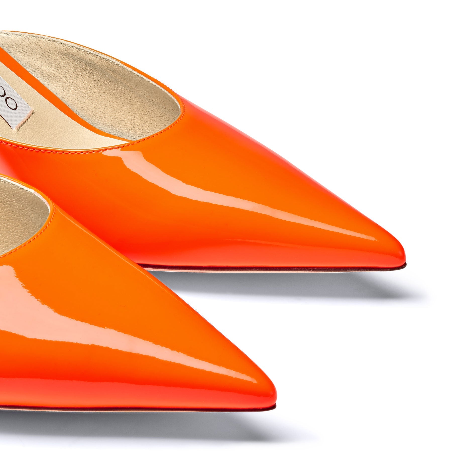 ZNO STOCK 0 DJV 1/0 ST 0% Price 190 / Reco 200 NEON ORANGE Shoe RAV 65