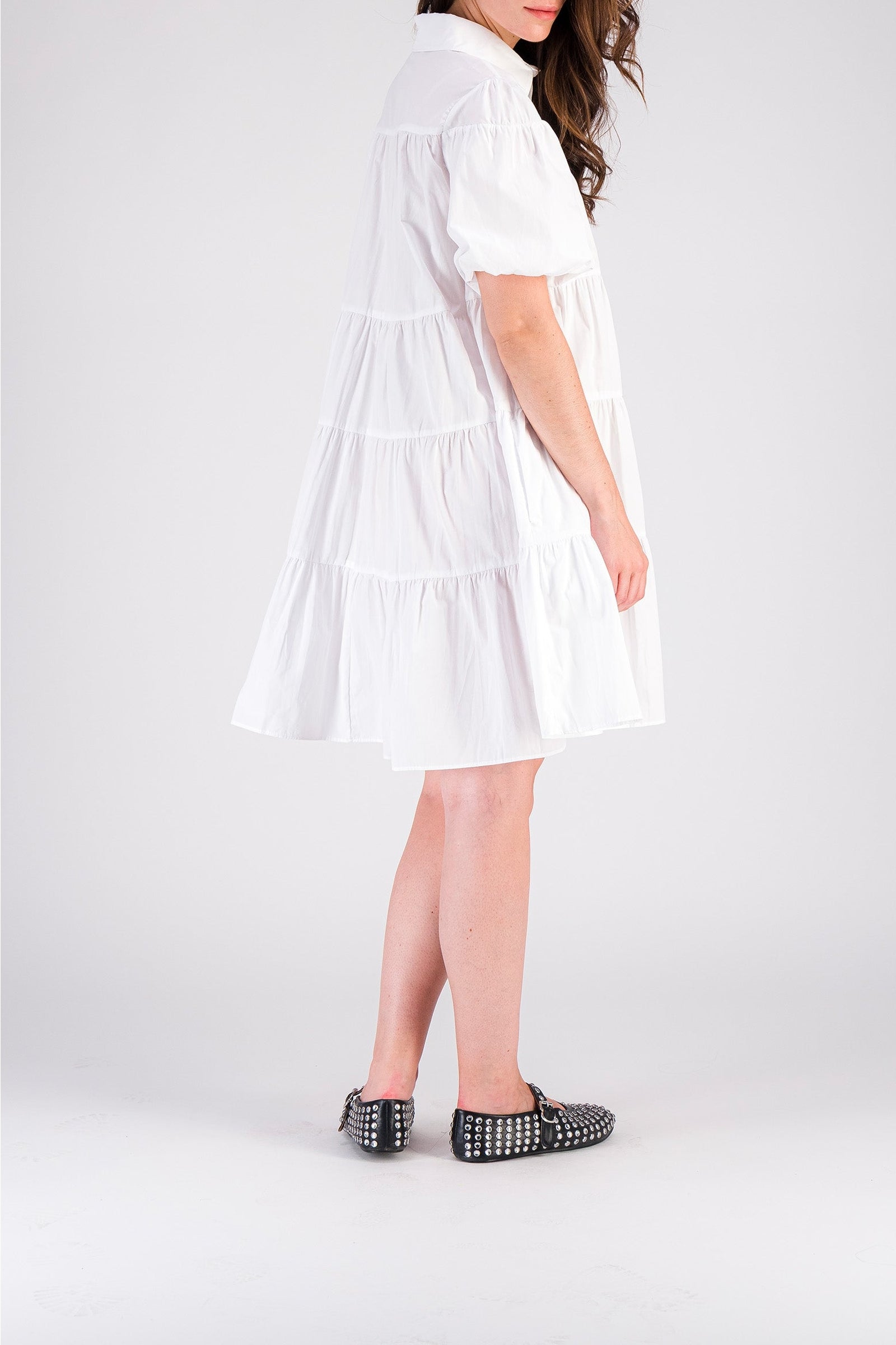 1 QTY NEW ROBE COURTE BRODERIE ANGLAISE