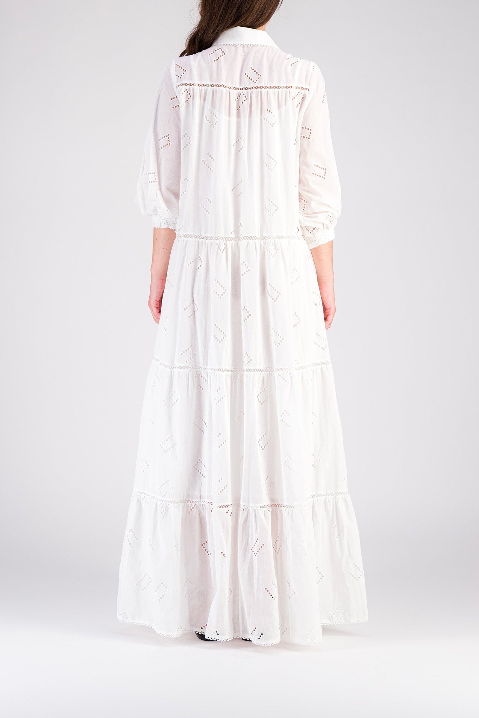 Maxi dress with ruffles and broderie anglaise - White