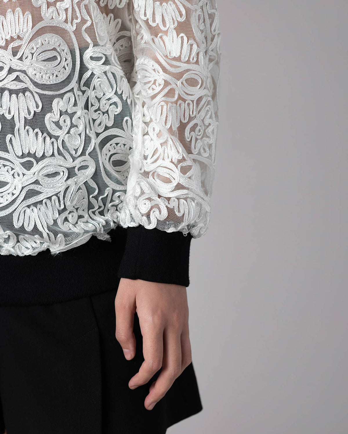 White / Robe Renda
