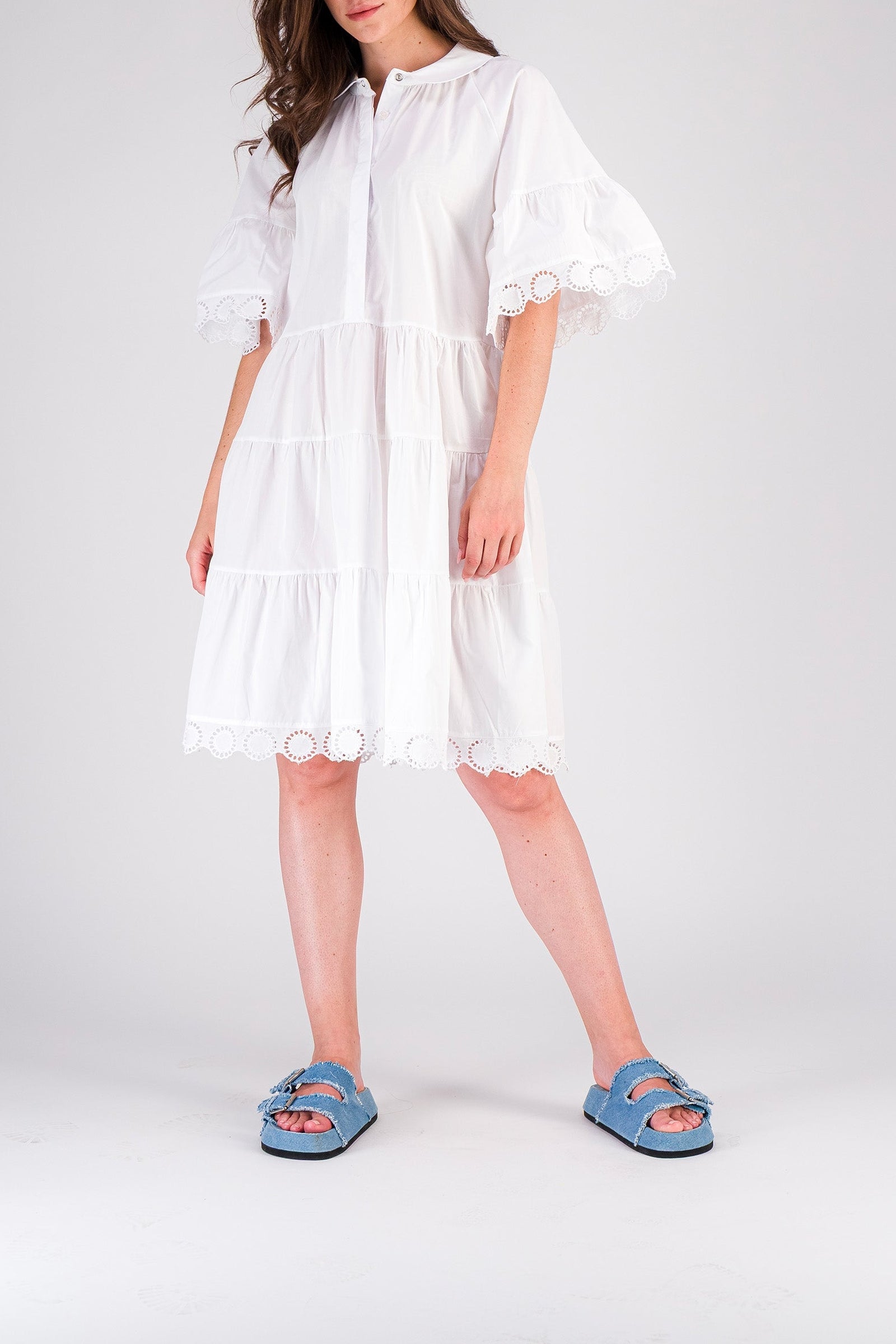 Short Mex dress with ruffles and broderie anglaise - White