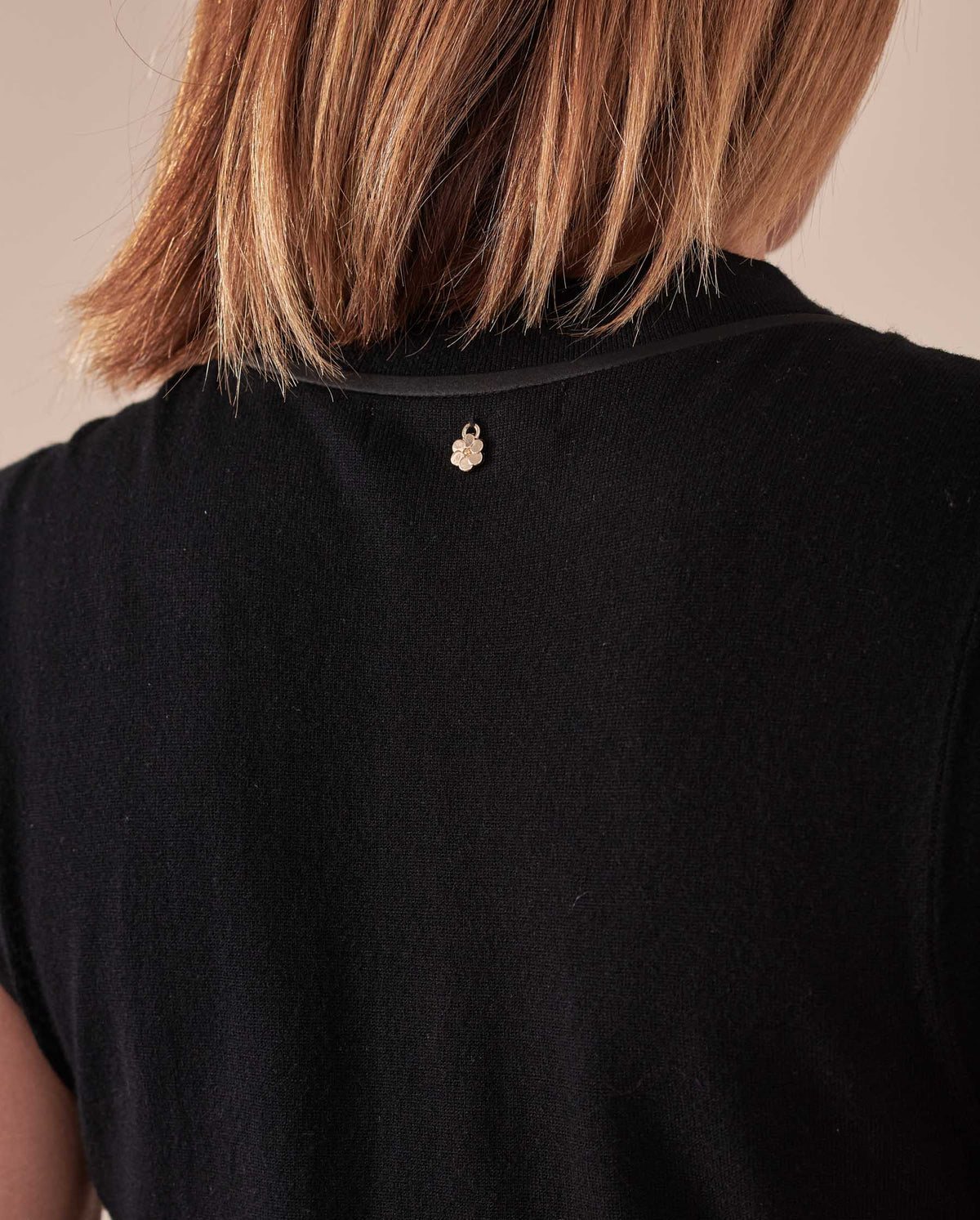Black / Cardigan Ribella