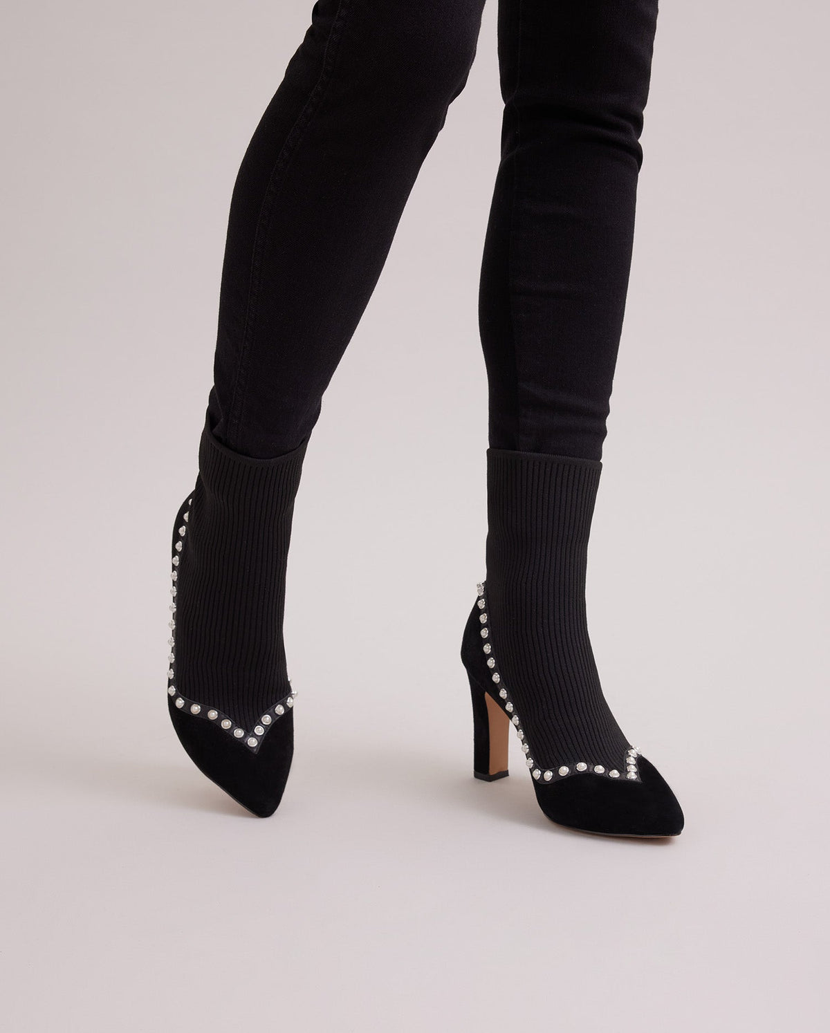 Bottines Rime en daim à bout pointu - Black