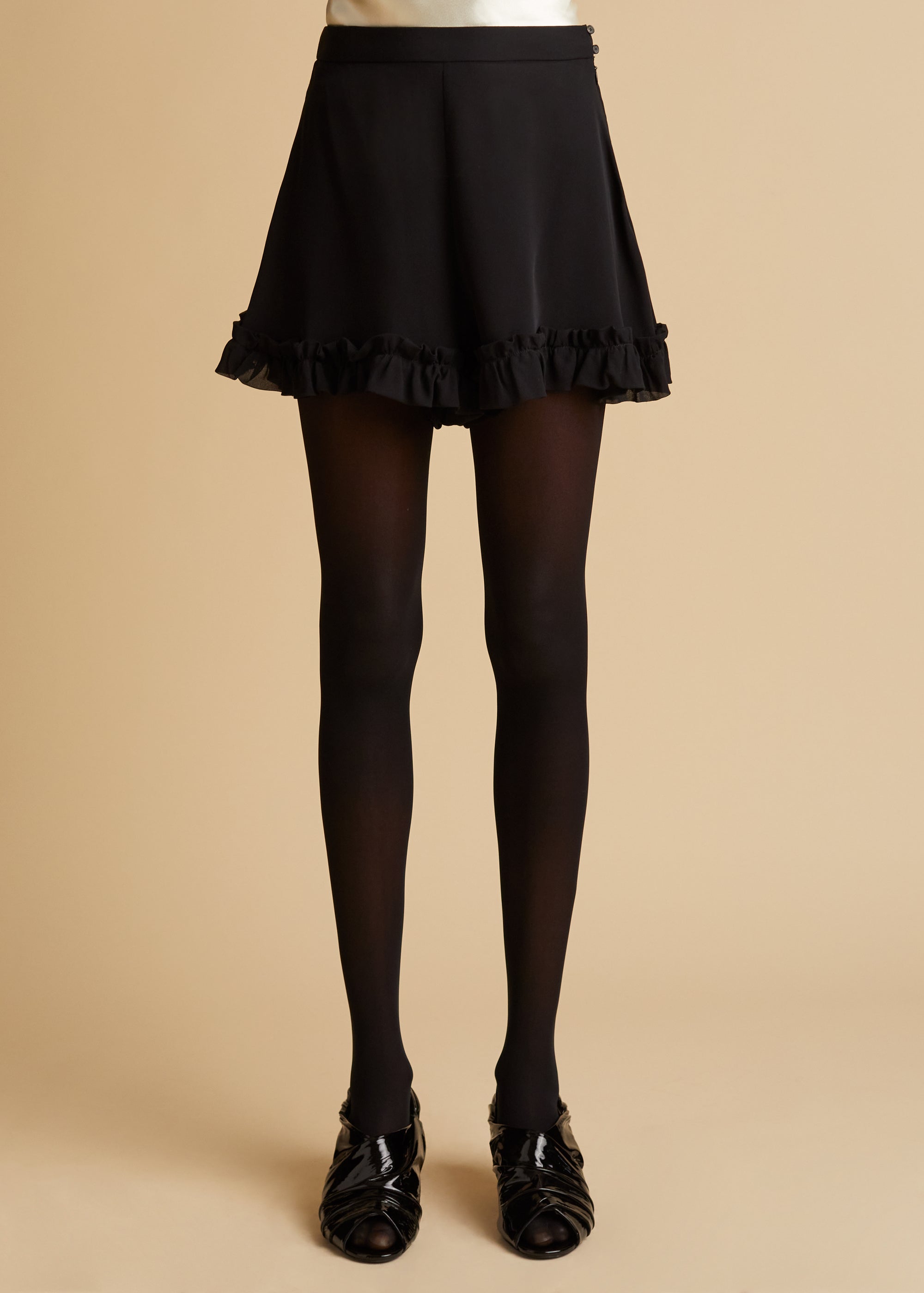 Rory short in silk - Black