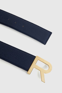 Ceinture large à boucle R en cuir - Bleu