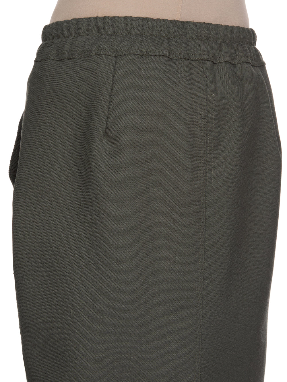 ZIPPED SHORT PILLAR