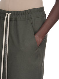 ZIPPED SHORT PILLAR