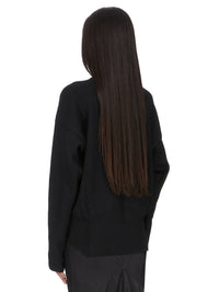 ROUND NECK