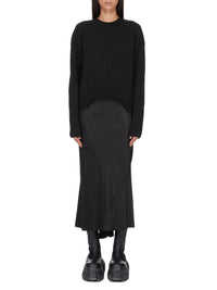 ROUND NECK