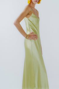 Robe à encolure V et coupe croisée - Lime