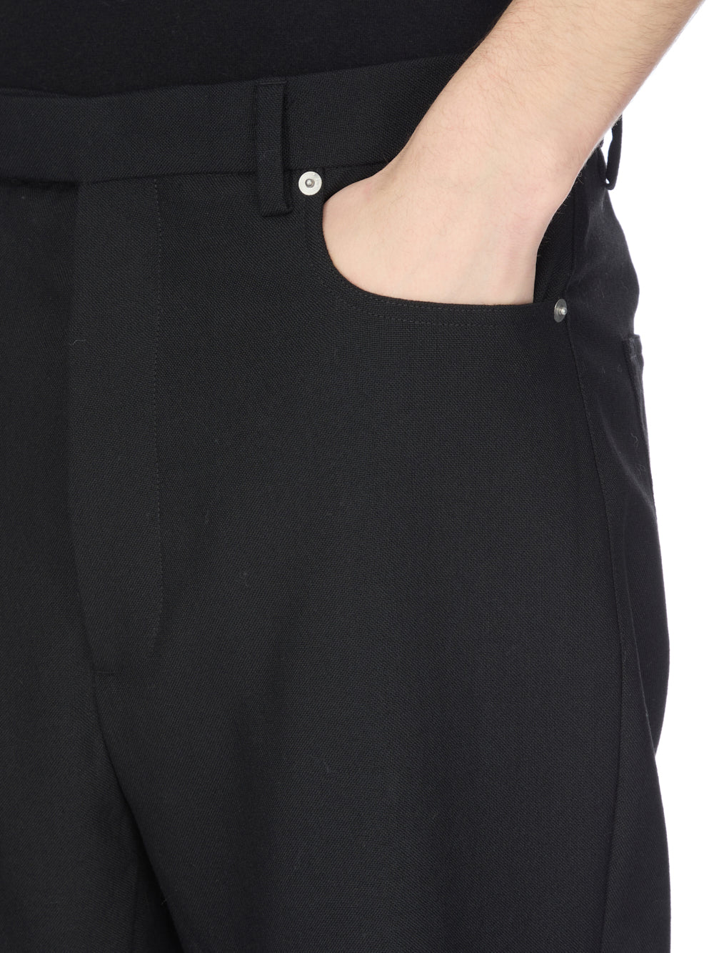 TAILORED BOLAN