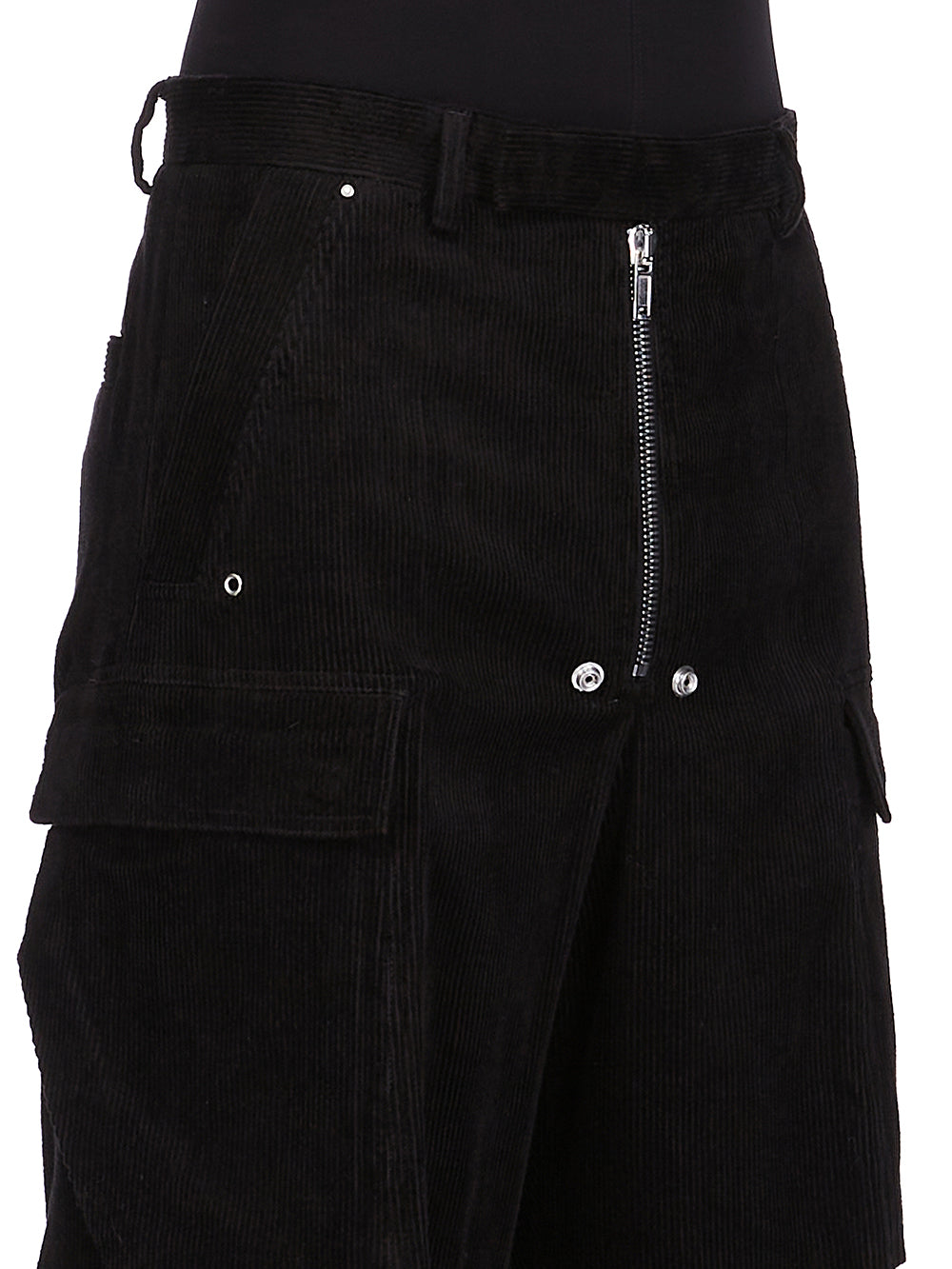TAILORED CARGOBELAS