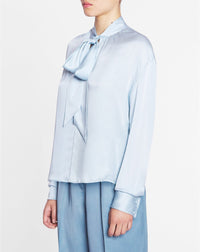 Blouse lavallière en soie - Bleu Ciel