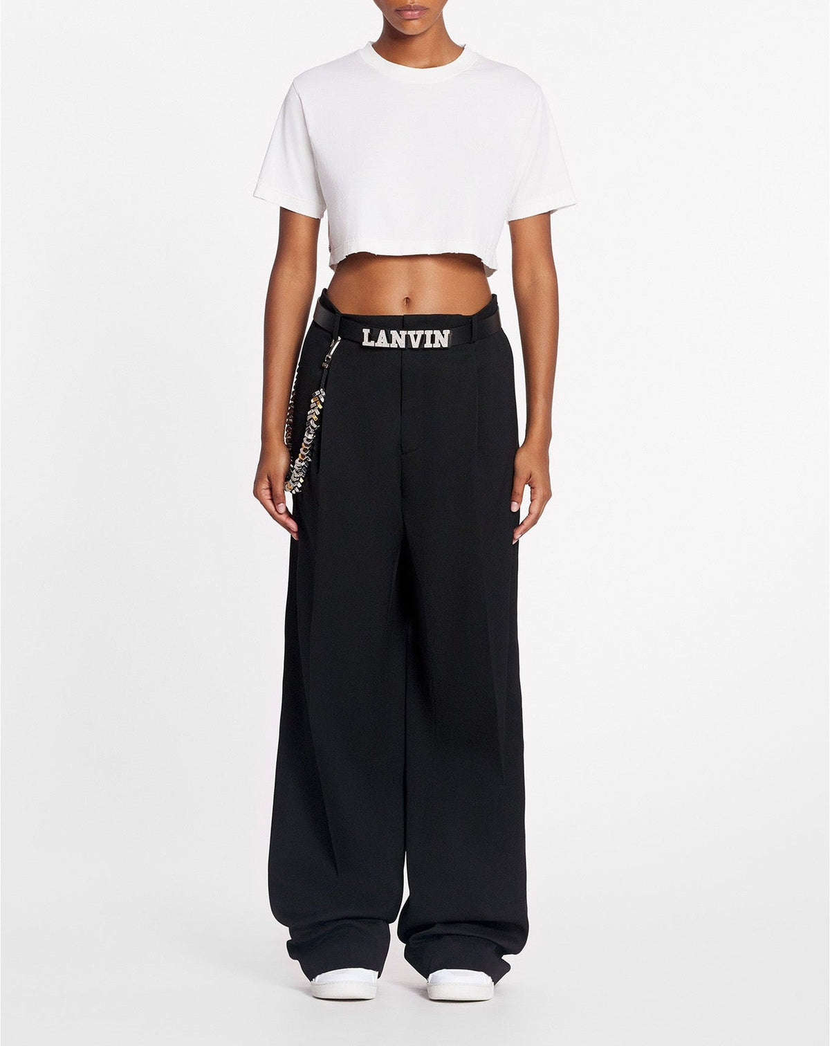 ZZNO STOCK WHITE MUSTANG PRINTED CROPPED TEE-SHIRT
