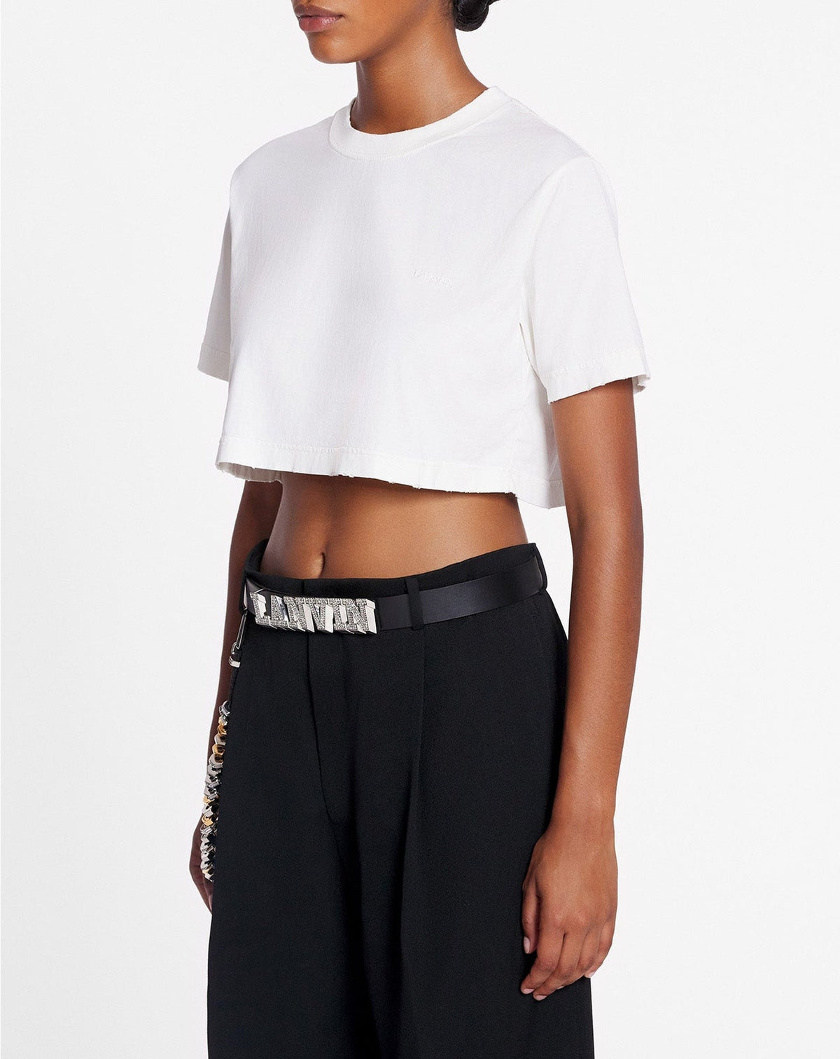 ZZNO STOCK WHITE MUSTANG PRINTED CROPPED TEE-SHIRT
