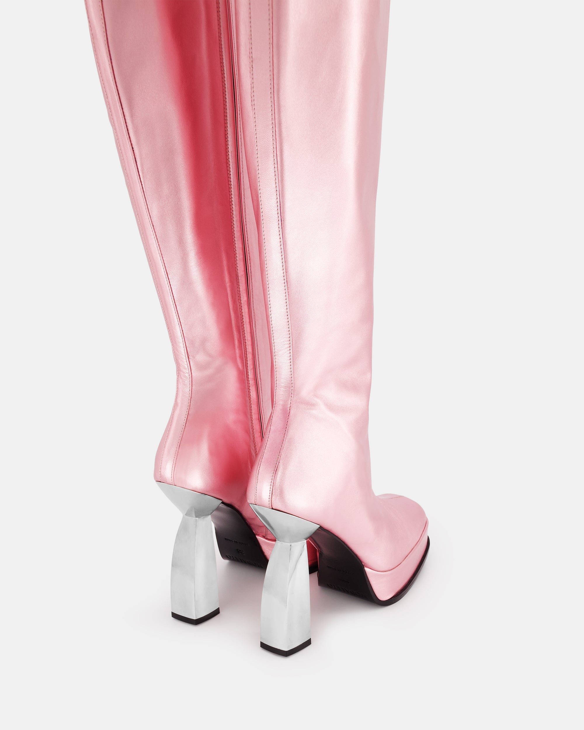 23 QTY DJV-190€-1/24 RELIQUAT Angel S 120 Pink Metallic Nappa