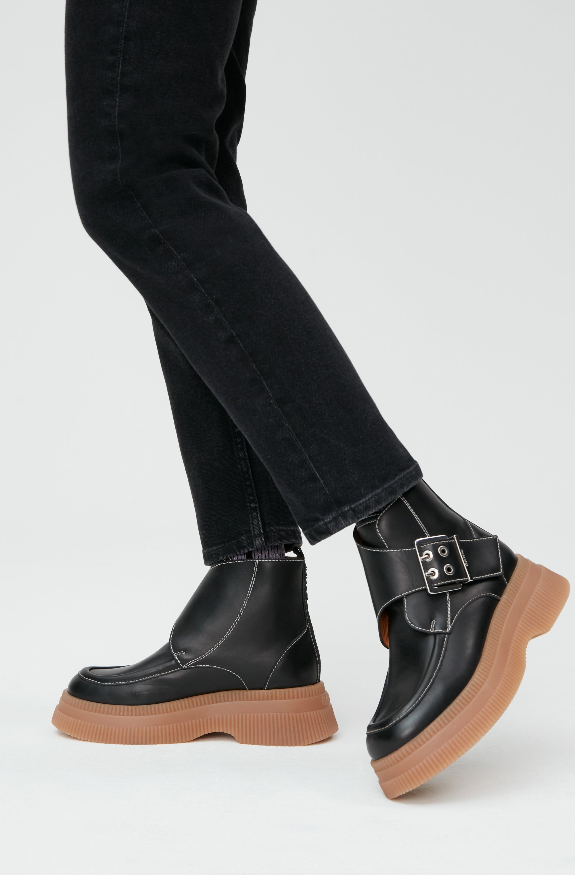 Bottines à lanières en cuir - Black