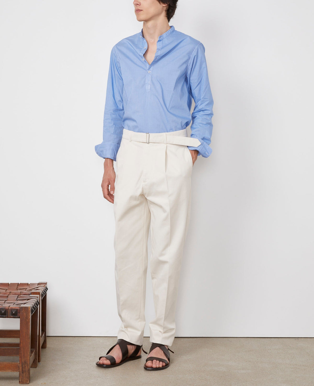 ECRU // Chino Hugo