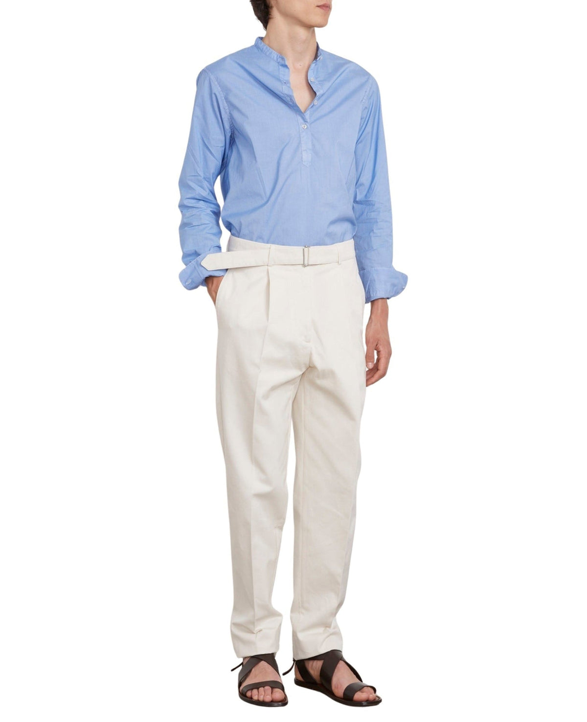 ECRU // Chino Hugo