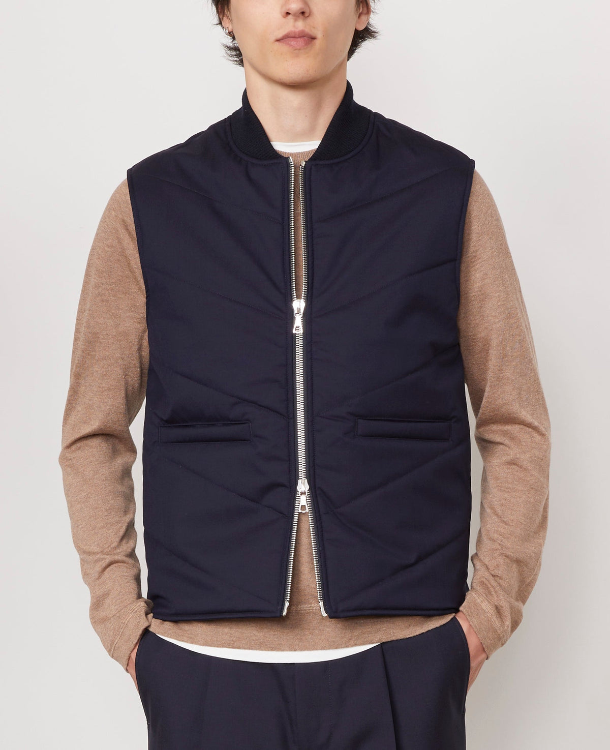 NAVY // DOUDOUNE DAMIEN