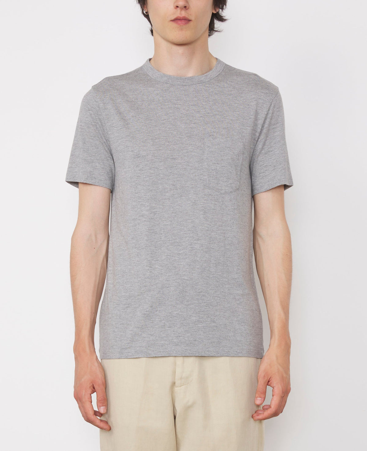 LIGHT HEATHER GREY // Tee-shirt à poche