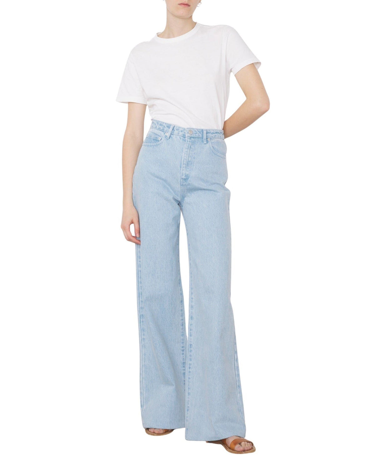 LIGHT BLUE // Jean Romy