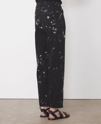 BLACK/WHITE // Jean Ariane