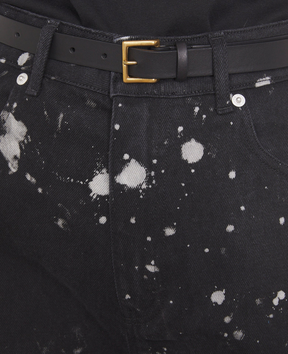 BLACK/WHITE // Jean Ariane