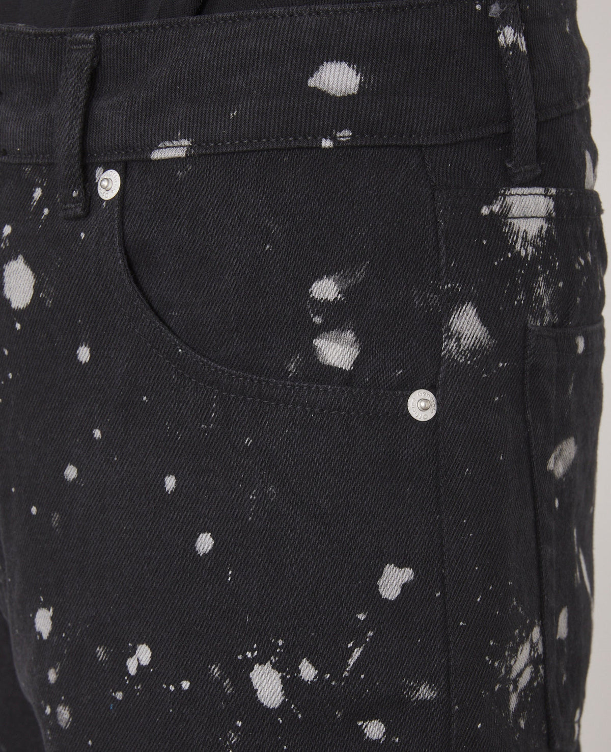 BLACK/WHITE // Jean Ariane