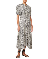 ECRU/BLACK // ROBE SACHA