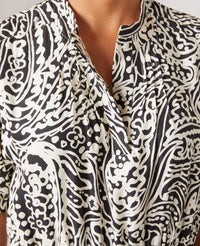 ECRU/BLACK // ROBE SACHA