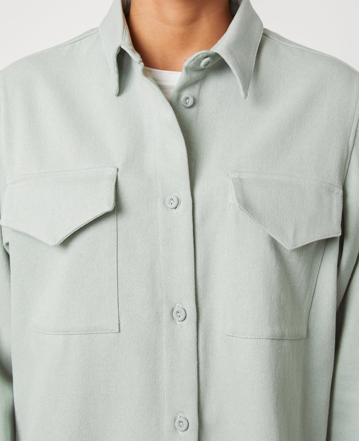 PALE GREEN // Surchemise Bonnia