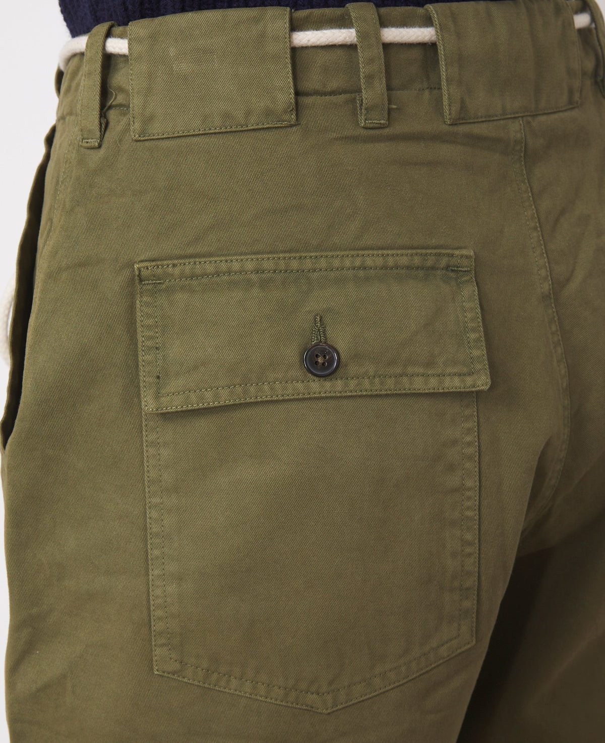 OLIVE // Short chino France